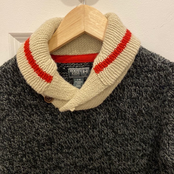 Roots Pullover Cabin Sweater - Picture 2 of 7